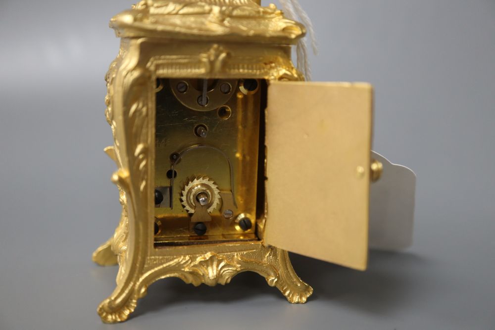 A miniature carriage timepiece